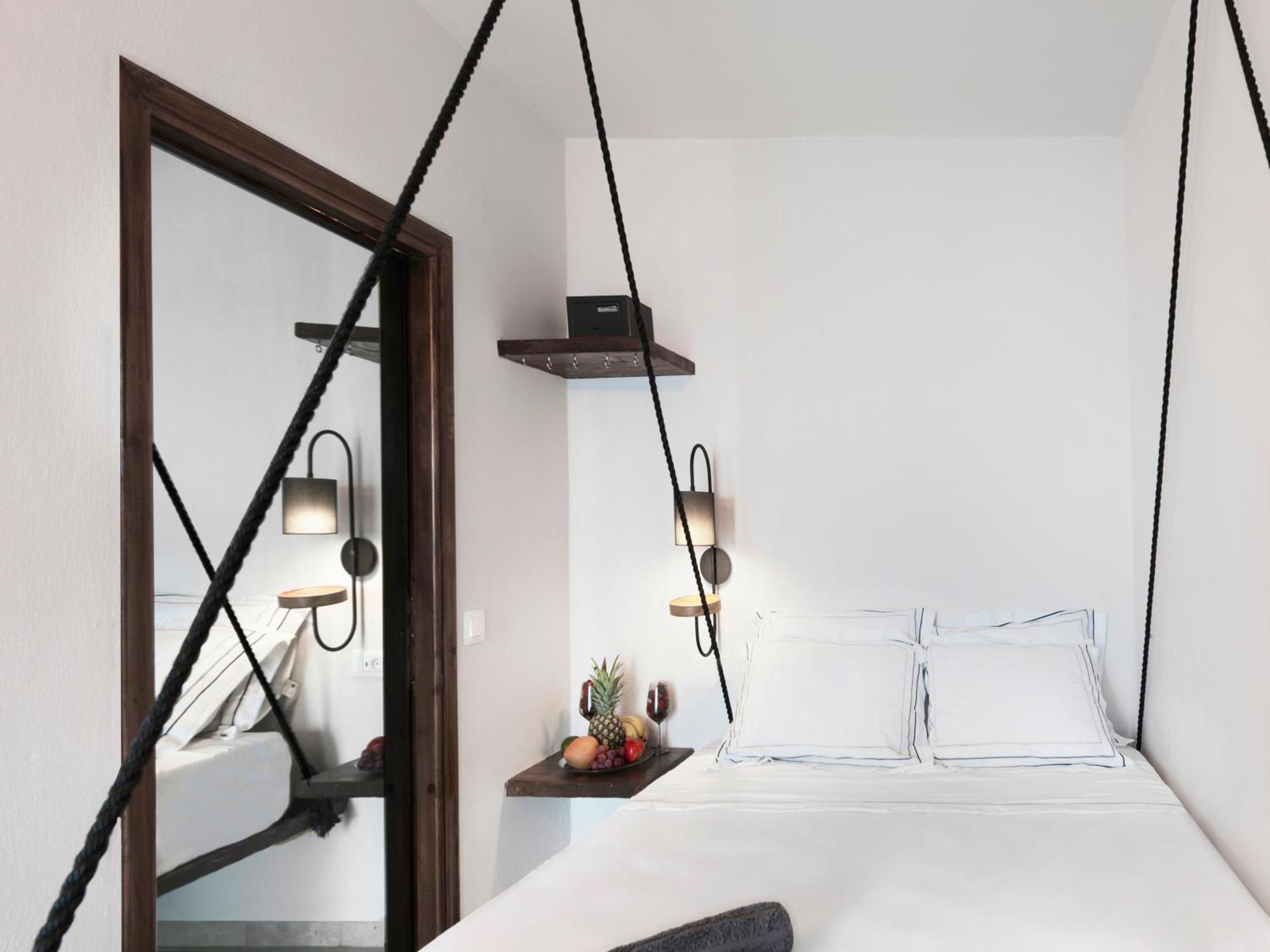 Secret Gem Suites Oía Cameră foto